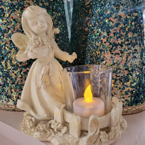 Fairy ~ Angel Girl Figurine ~ Display Space for Votive, etc.~ Vintage? ~ Pretty! - Picture 1 of 16